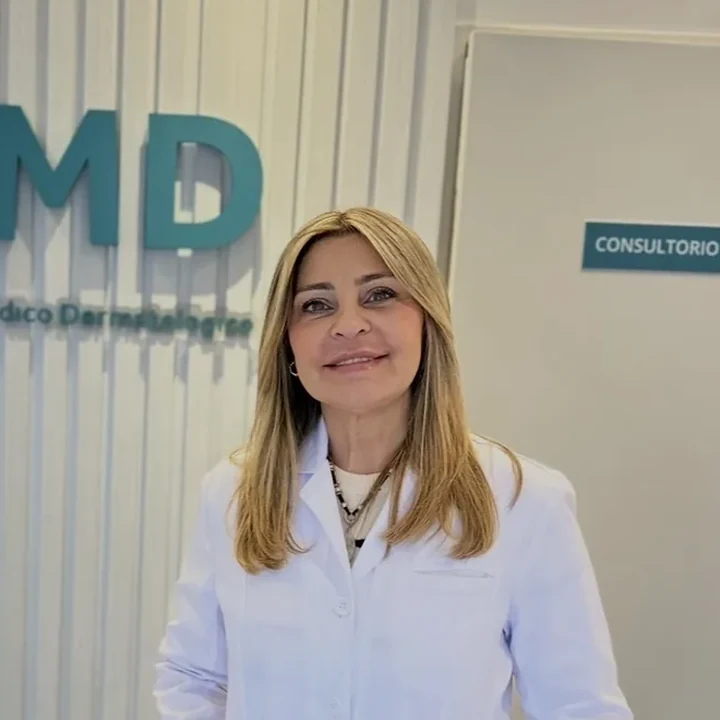 Dra. Cristina Gandur